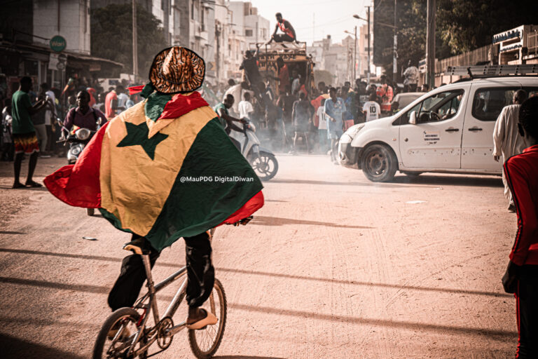 Street Photos – Senegalese celebration